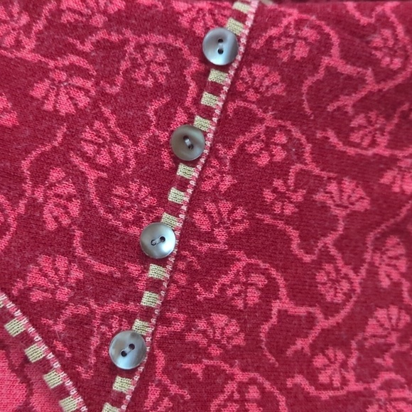 Icelandic Designs Red Thick Warm Slightly Cropped Beautiful Sweater Size Large - Picture 5 of 7